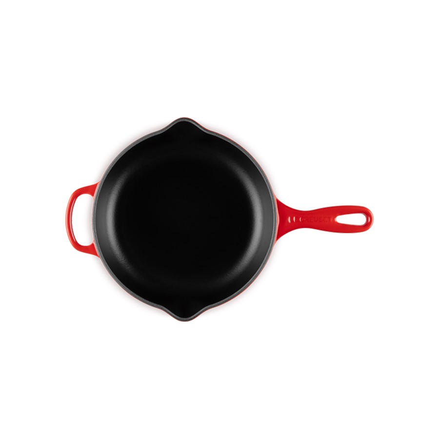 additioanl image for  Le Creuset Round Skillet Cerise 23 cm 