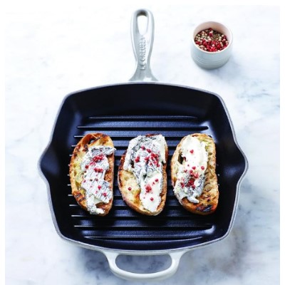 additioanl image for  Le Creuset Square Grill Mist Grey 26 cm 