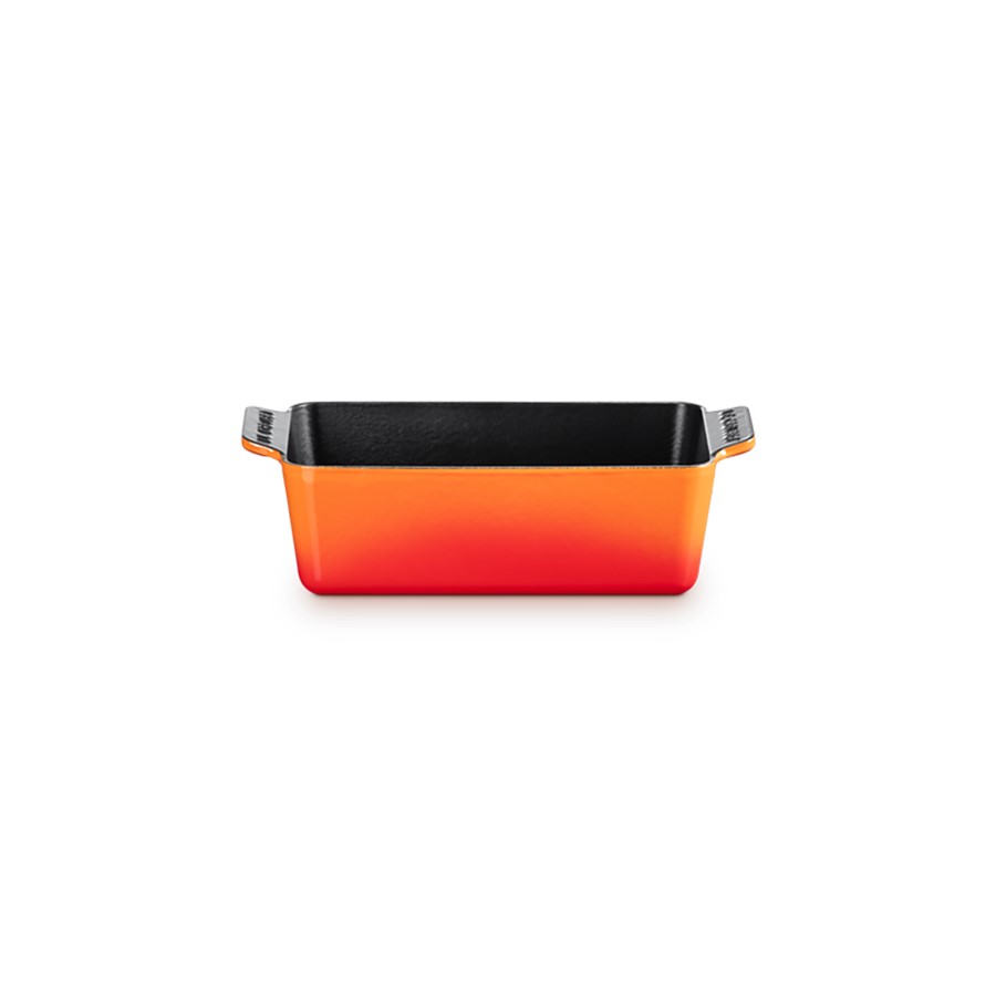 additioanl image for  Le Creuset Loaf Pan Flame 23 cm 