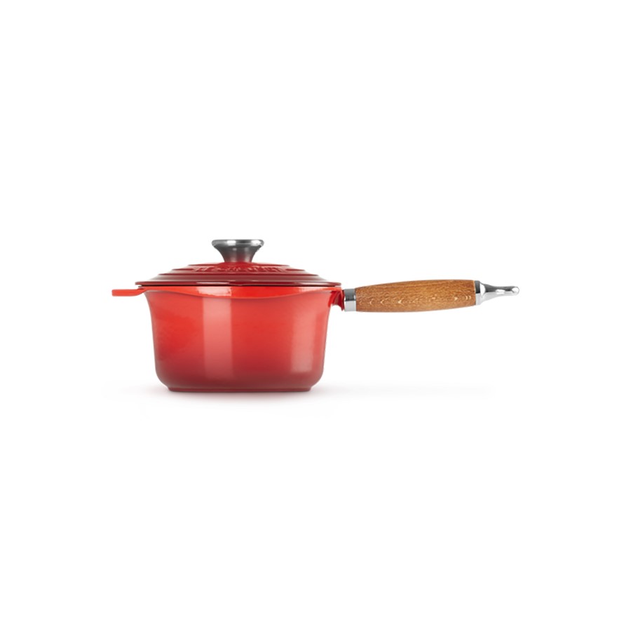 additioanl image for  Le Creuset Saucepan SS Knob Cerise 18 cm 