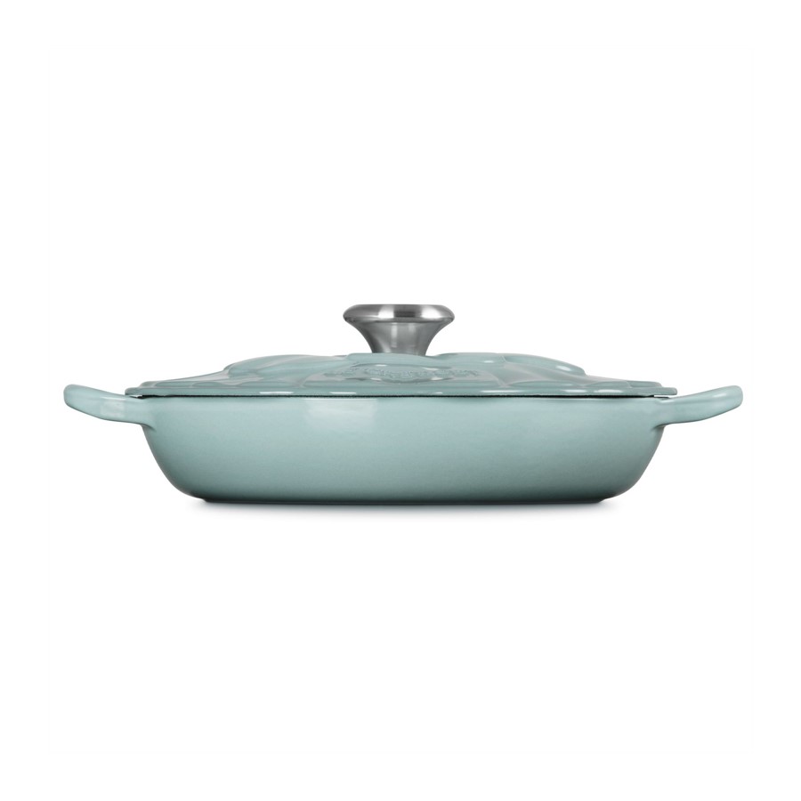 additioanl image for  Le Creuset Petal Rd Low Cass S/Salt 26cm 
