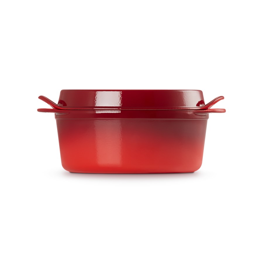 additioanl image for  Le Creuset Oval Doufeu Cerise 32 cm 