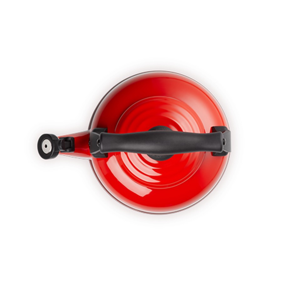 additioanl image for  Le Creuset Trad. Kettle Cerise 2.1 Litre 