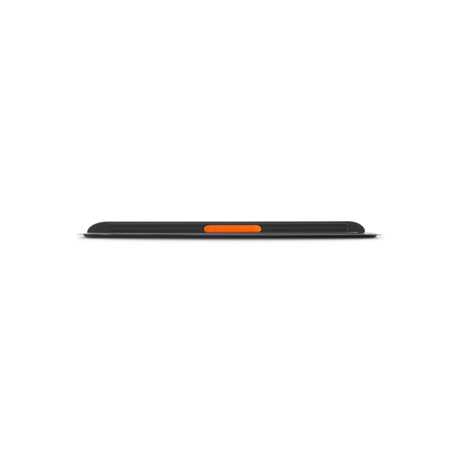 additioanl image for  Le Creuset Insulated Cookie Sheet Black 