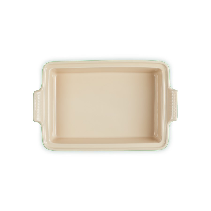 additioanl image for  Le Creuset Rect. Dish w/Lid Bamboo 33 cm 