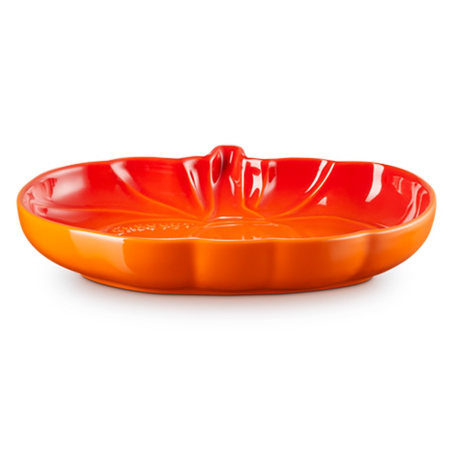 additioanl image for  Le Creuset Pumpkin Dish Flame 23 cm 