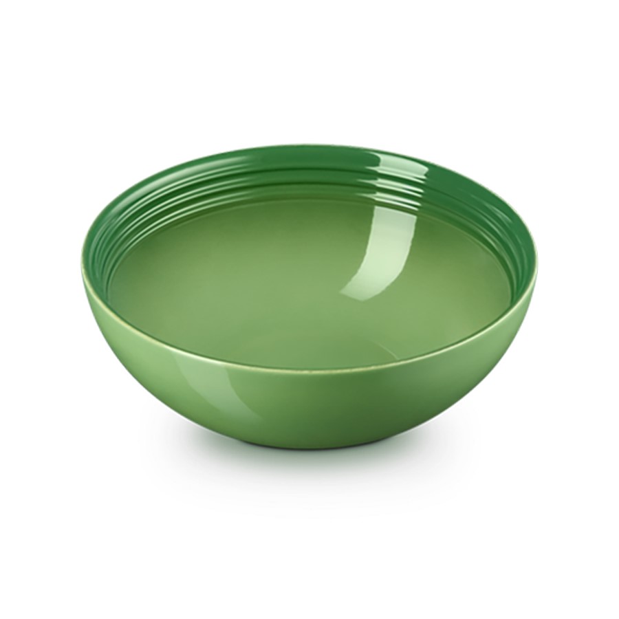 additioanl image for  Le Creuset Serving Bowl Bamboo 24 cm 