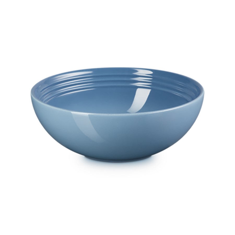 additioanl image for  Le Creuset Serving Bowl Chambray 24 cm 