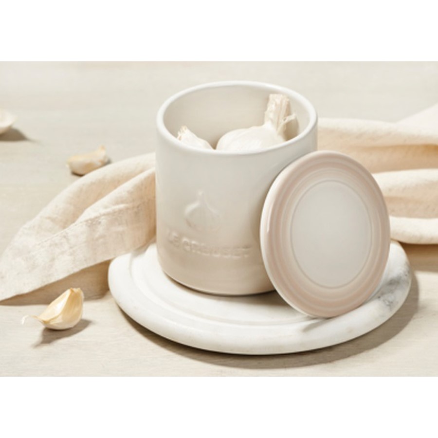 additioanl image for  Le Creuset Garlic Keeper Meringue 420 ml 