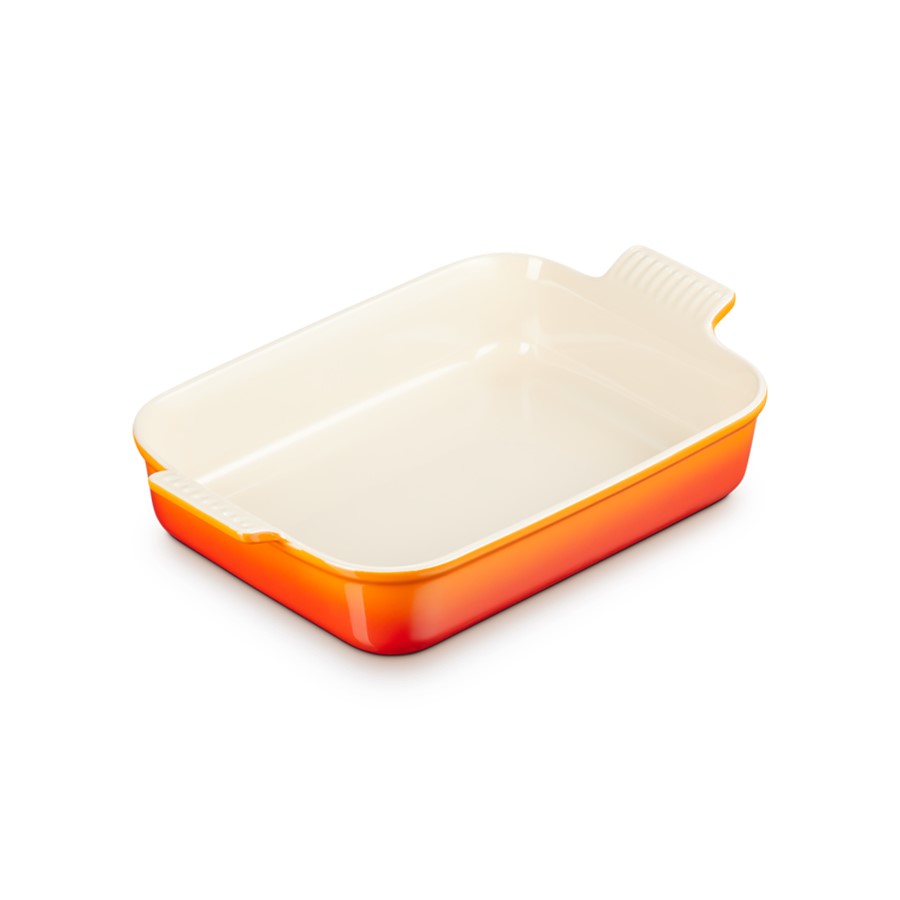additioanl image for  Le Creuset Gratin Rect. Dish Flame 32 cm 