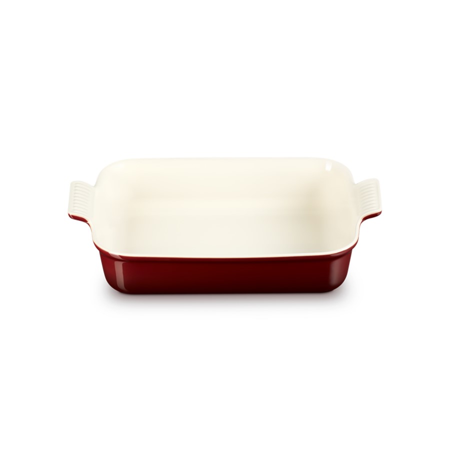 additioanl image for  Le Creuset Gratin Rect Dish Garnet 32 cm 