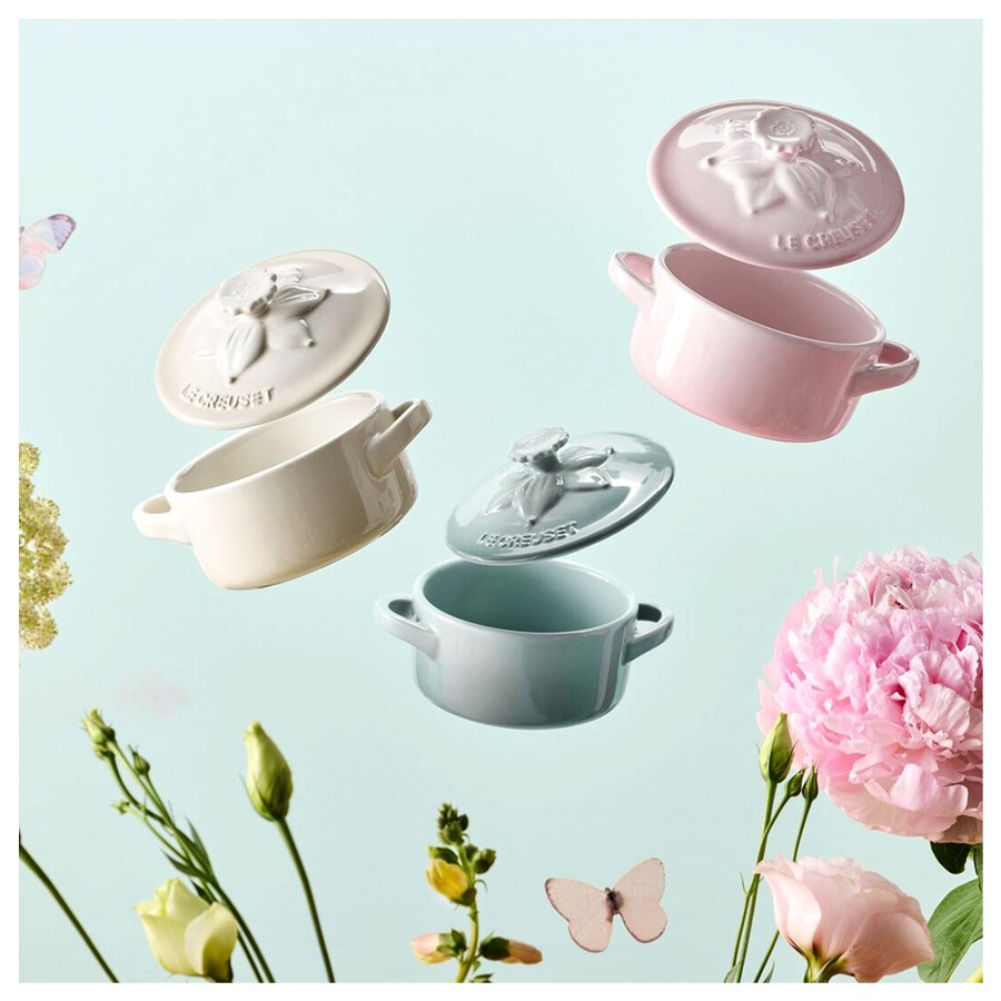 additioanl image for  Le Creuset Daffodil Petite Cass Sea Salt 
