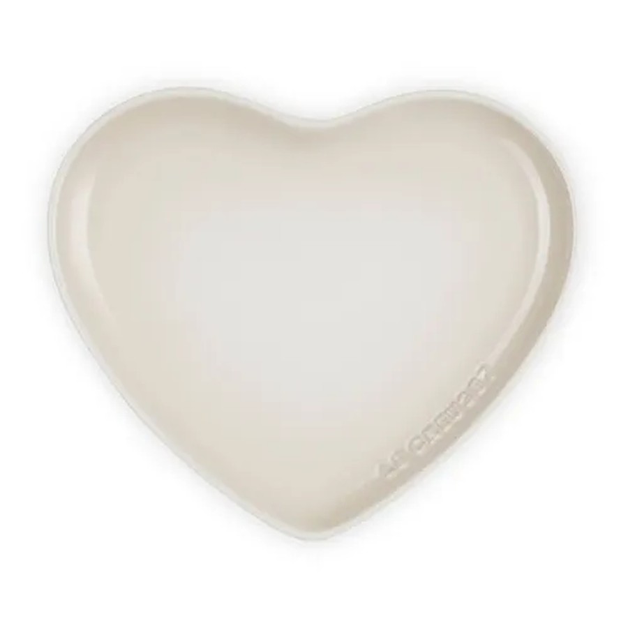 additioanl image for  Le Creuset Heart Plate Meringue 23 cm 