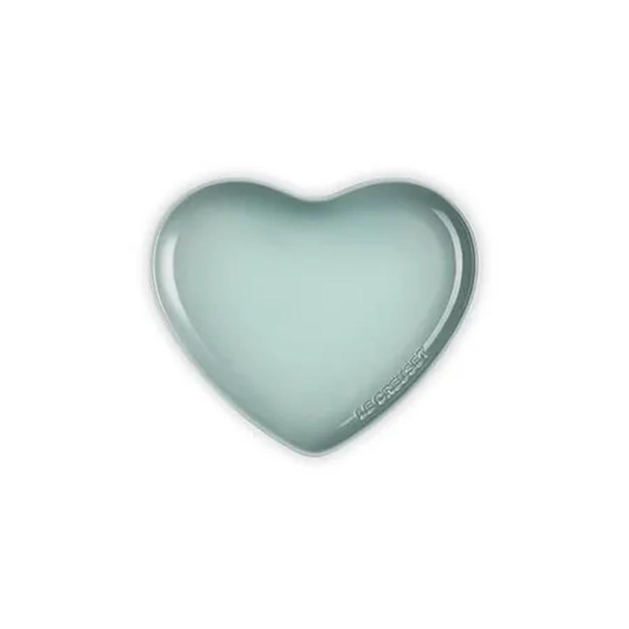 additioanl image for  Le Creuset Heart Plate Sea Salt 23 cm 