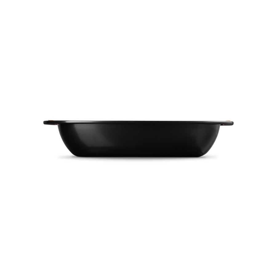 additioanl image for  Le Creuset Rect. Roaster Black 31 cm 