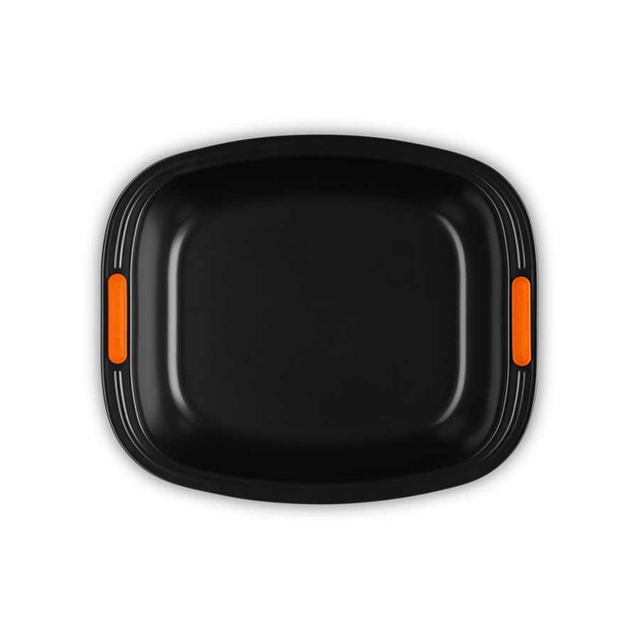 additioanl image for  Le Creuset Rect. Roaster Black 31 cm 