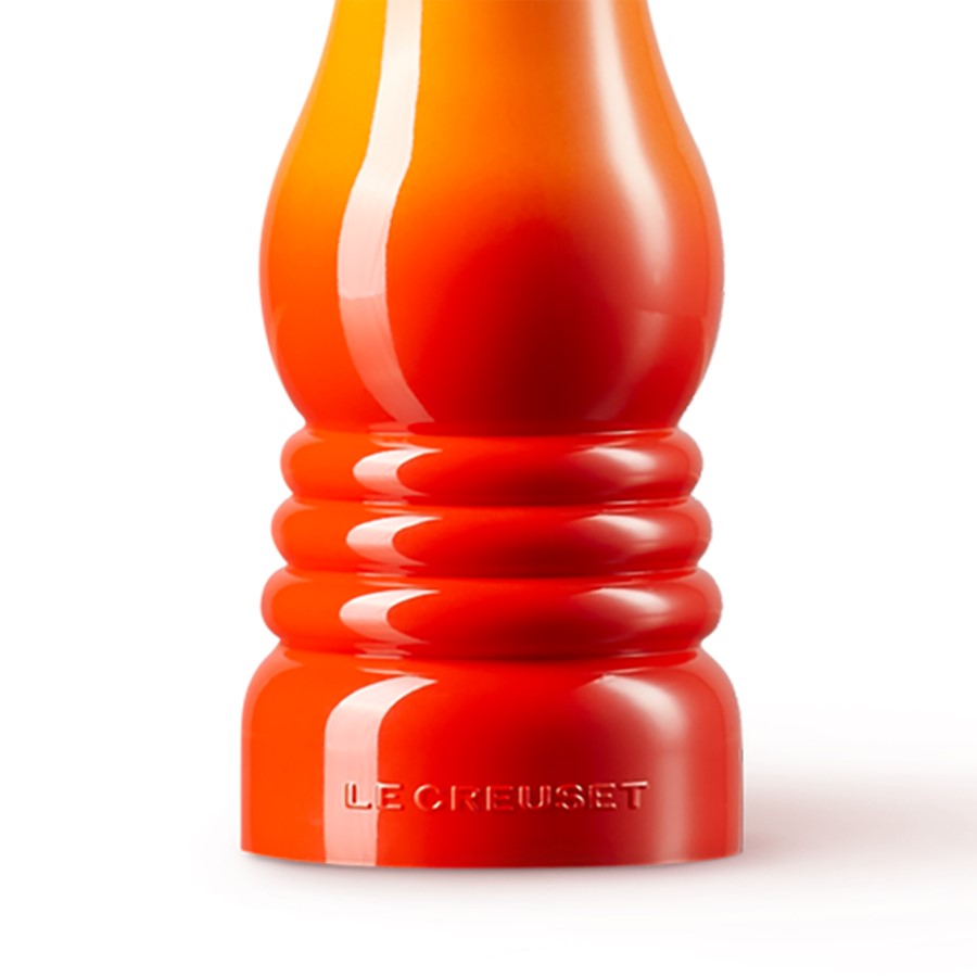 additioanl image for  Le Creuset Pepper Mill Flame 21 cm 