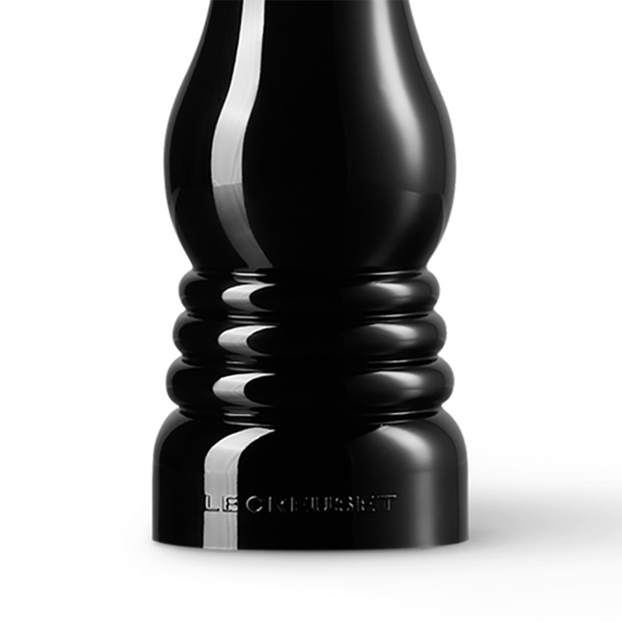 additioanl image for  Le Creuset Pepper Mill Onyx Black 21 cm 