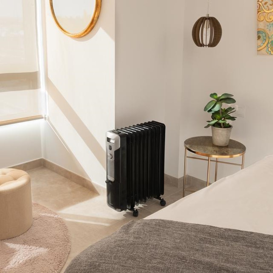 additioanl image for  Cecotec Radiator Oil Heater Black 2500 W 