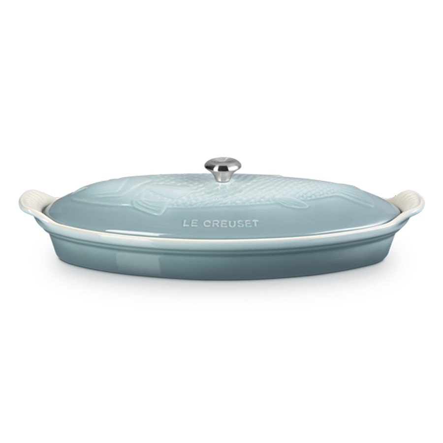 additioanl image for  Le Creuset Heritage Fish Dish Sea Salt 