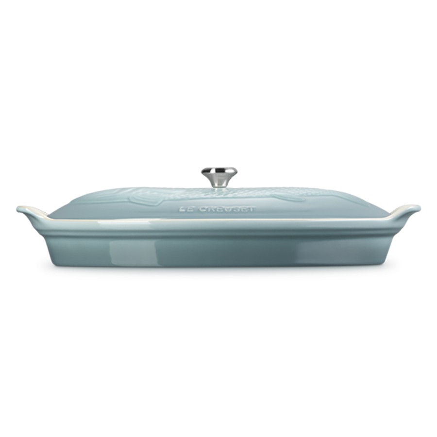 additioanl image for  Le Creuset Heritage Fish Dish Sea Salt 