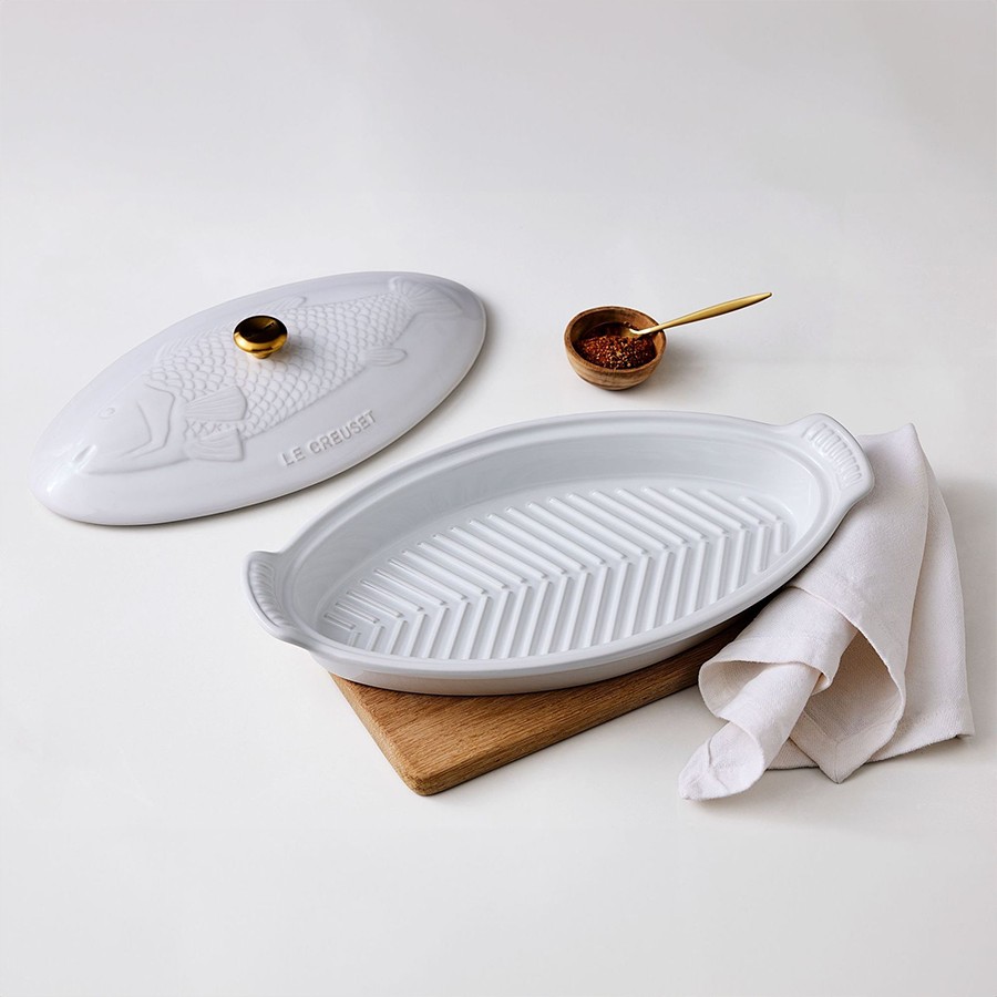 additioanl image for  Le Creuset Heritage Fish Dish White 34cm 