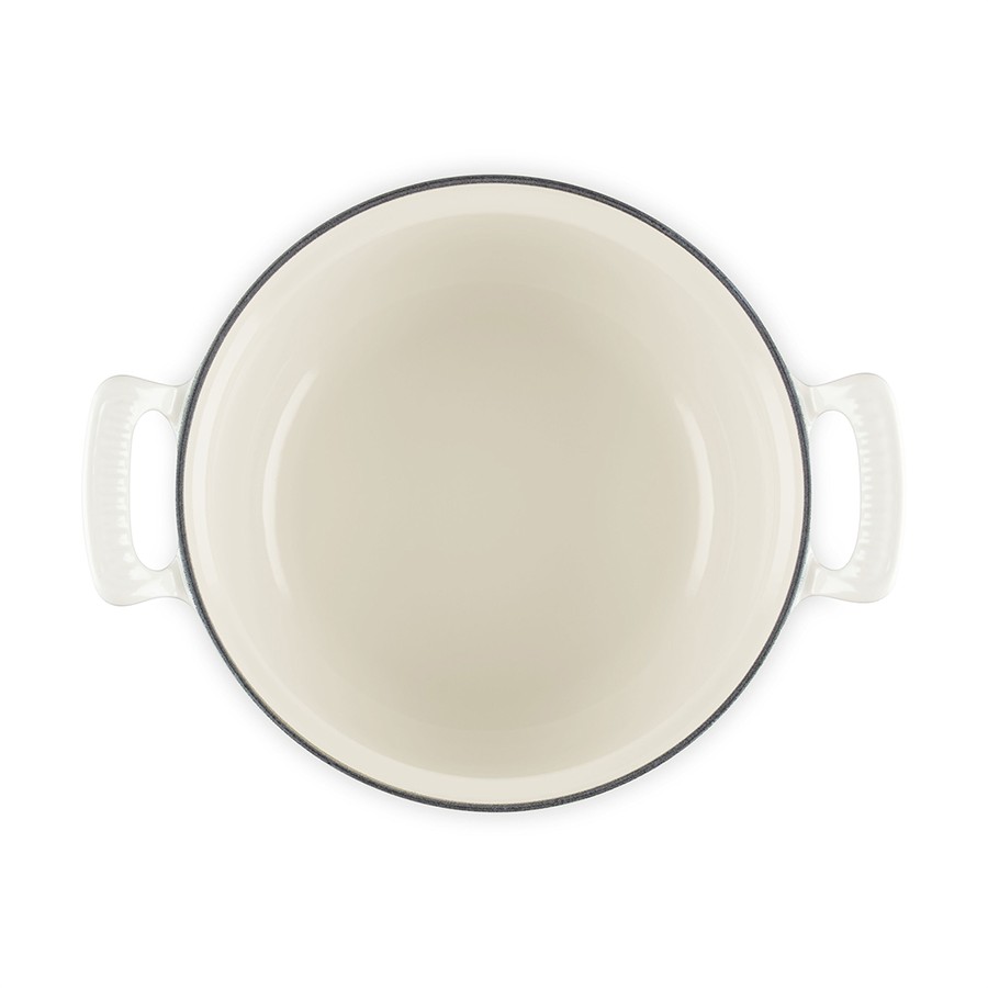 additioanl image for  Le Creuset MH Rd Casserole Meringue 26cm 
