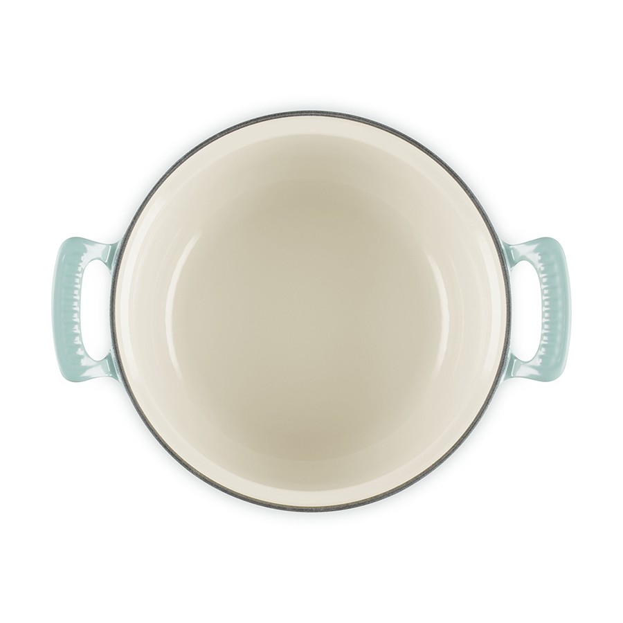 additioanl image for  Le Creuset MH Rd Casserole S/Salt 26 cm 