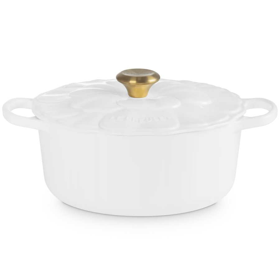 additioanl image for  Le Creuset Petal Rd. Casserole Wht 26 cm 