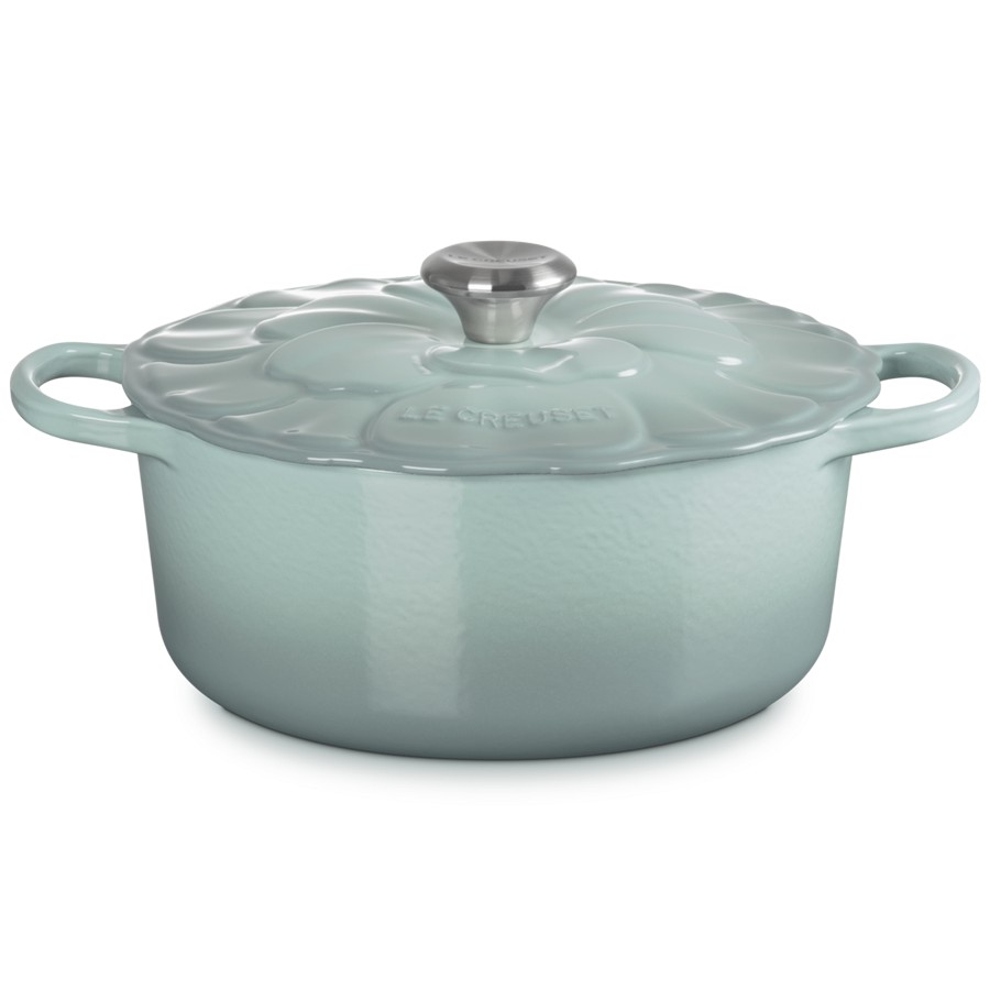 additioanl image for  Le Creuset Petal Round Cass S/Salt 26 cm 
