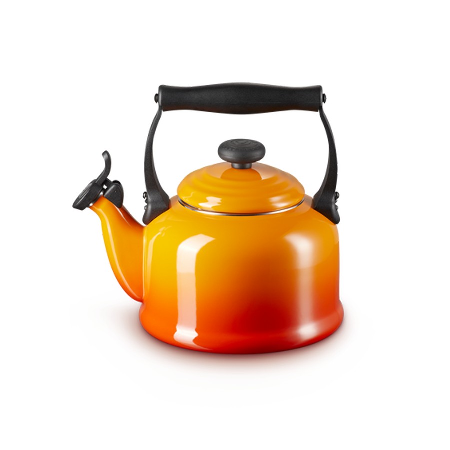 additioanl image for  Le Creuset Trad. Kettle Volcanic 2.1 L 