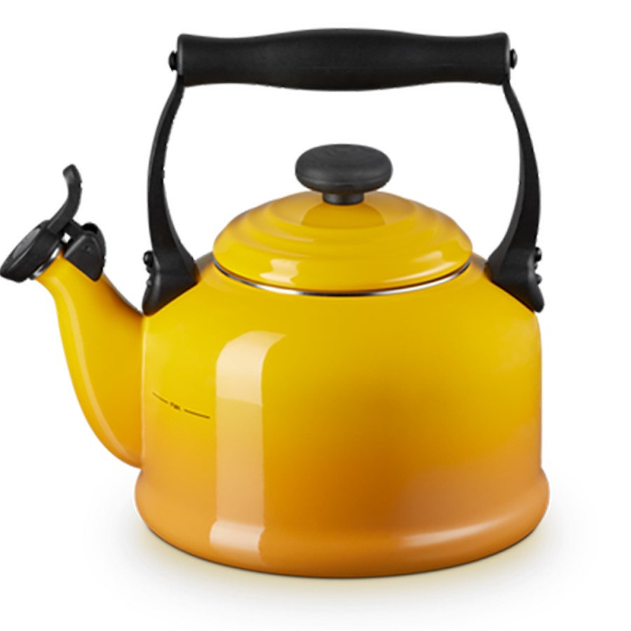 Le Creuset Trad. Kettle Nectar 2.1 Litre Image