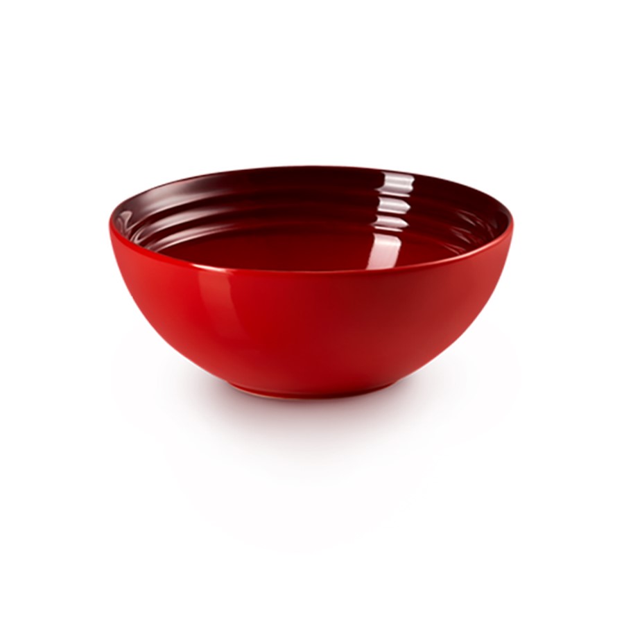 Le Creuset Cereal Bowl Cerise 16 cm. Image