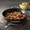 Le Creuset Toughened Non-Stick Wok 32cm Black - Image 2