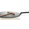 Le Creuset Cast Iron Crepe Pan 32cm Satin Black - Image 2