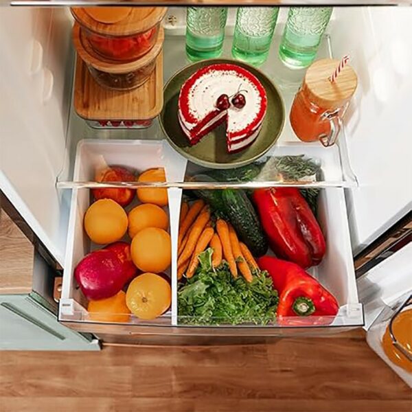 Cecotec Retro combi fridge Black 300L - Image 6