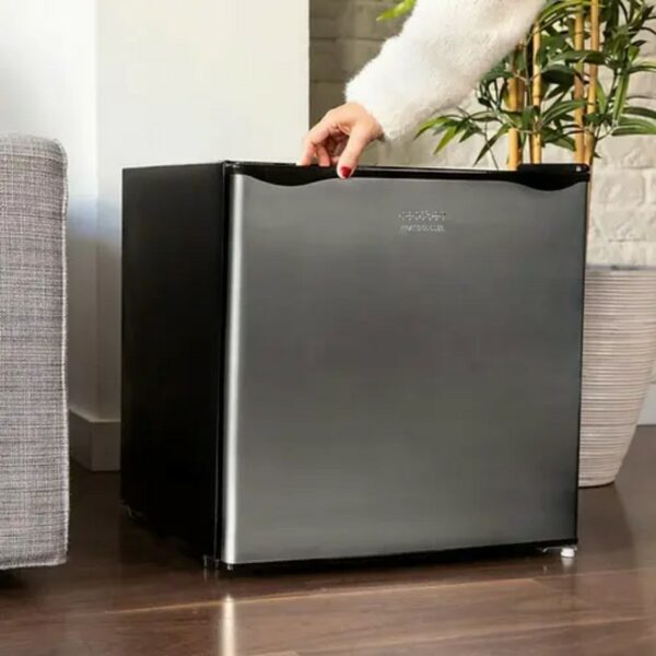Cecotec Mini Bar Fridge S/Steel 46 Ltr. - Image 2