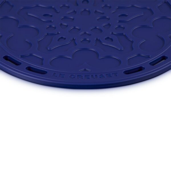 Le Creuset French Trivet Azure Blue 20cm - Image 2