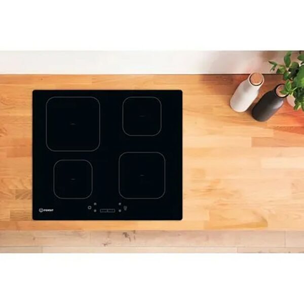 Indesit Hob Induction 4 Burners Black - Image 3