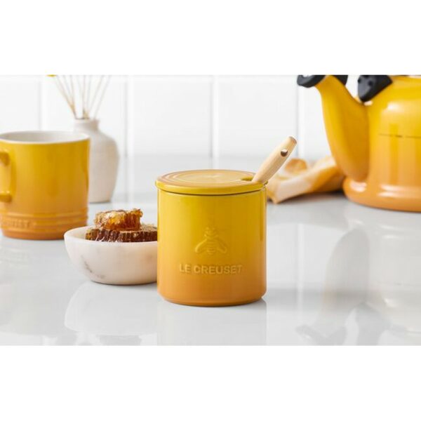 Le Creuset Honey Pot With Dipper Nectar - Image 5