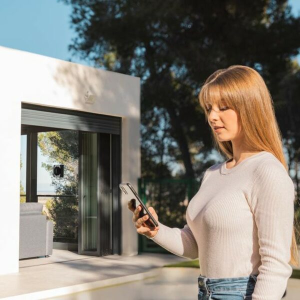 Cecotec Conga Window Cleaning Robot - Image 3