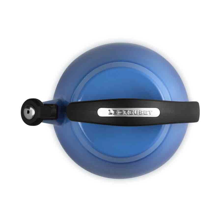 Le Creuset Cloche Kettle Azure Blue 2.1L - Image 4